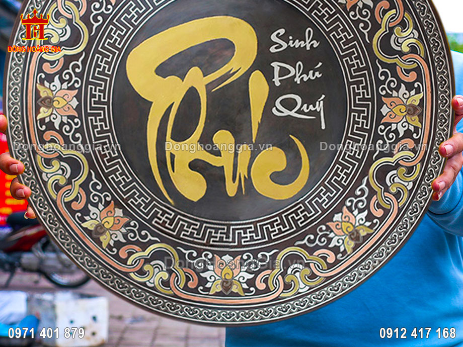 Đồng Hoàng Gia là địa chỉ chế tác tranh chữ phúc khảm ngũ sắc uy tín